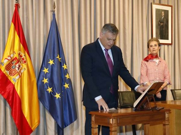 Toma de posesión D. Arturo Relanzón Sánchez-Gabriel